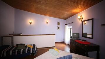 Apartemen, 2 kamar tidur | 2 kamar tidur, Wi-Fi gratis, dan seprai linen