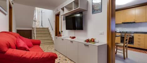 Apartment, 3 Bedrooms | Living area