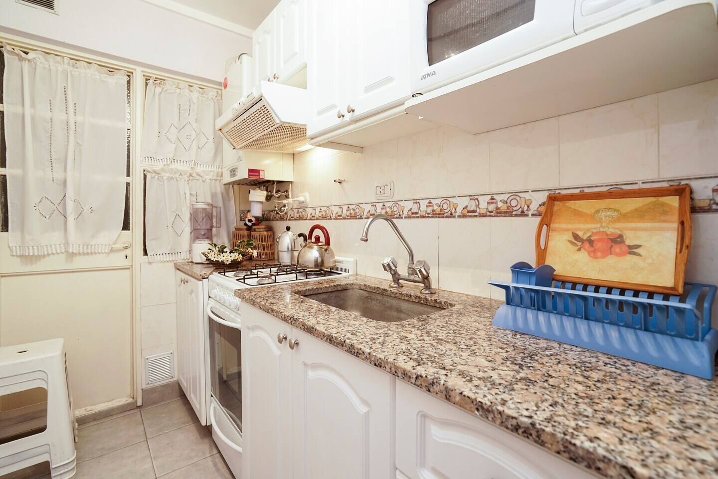 Căn hộ, 1 phòng ngủ | Bếp riêng | Tủ lạnh, lò vi sóng, lò nướng, bếp nấu 