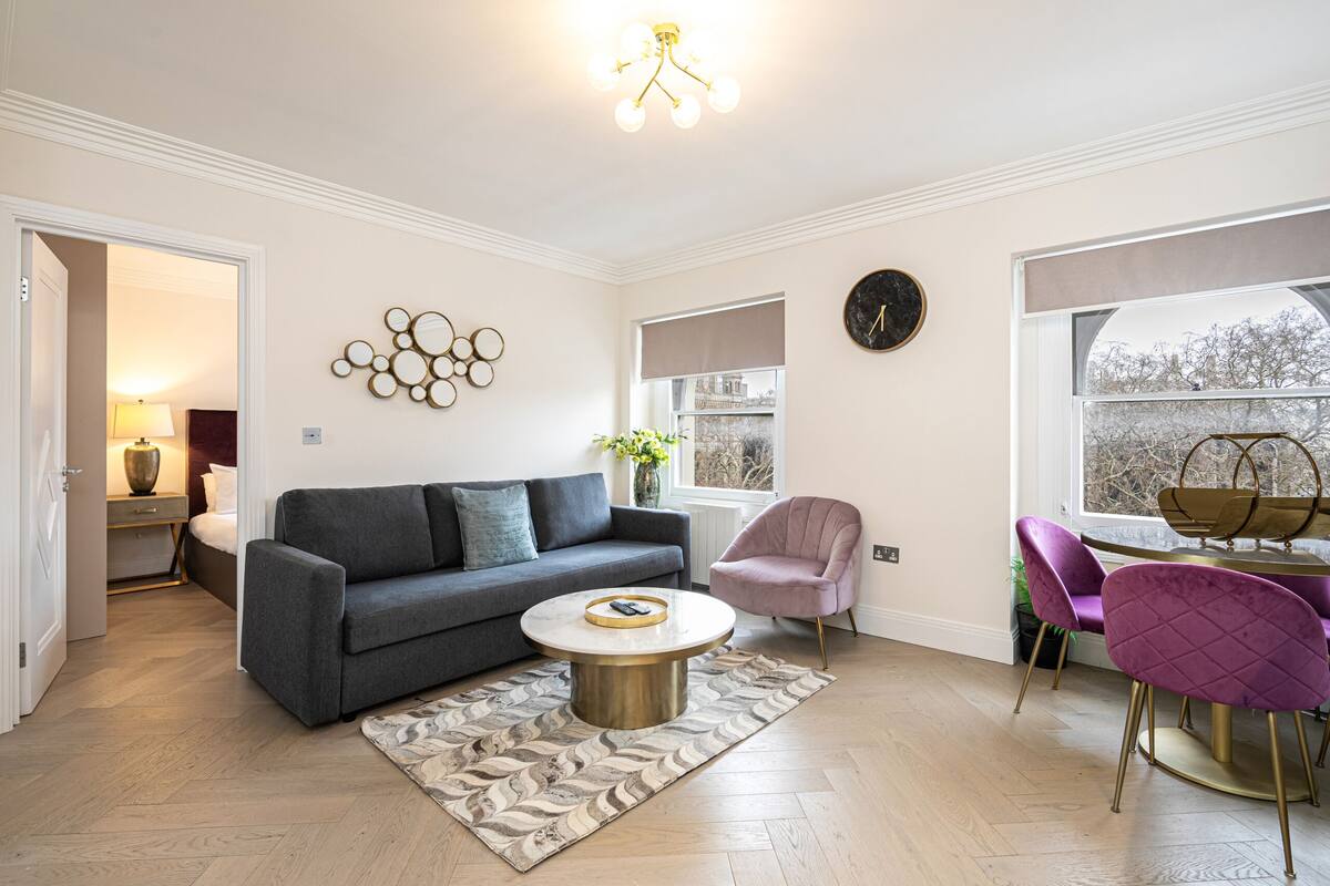 Elite-Apartment, eigenes Bad, Stadtblick | Lounge