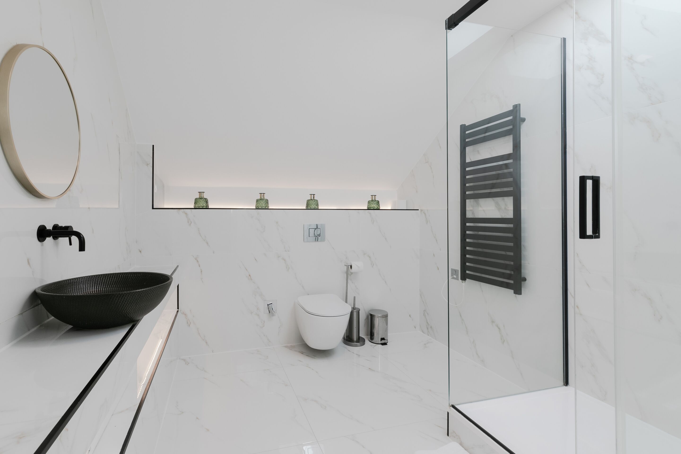 Penthouse Mewah, kamar mandi pribadi | Kamar mandi