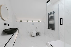 Ático de lujo, baño privado | Baño
