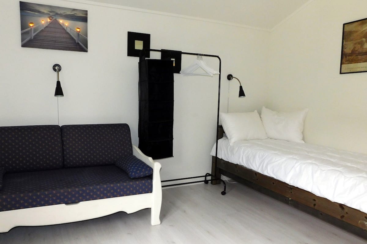 Wifi gratis y ropa de cama 