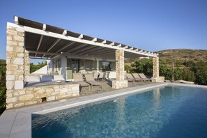 Piscina stagionale all'aperto