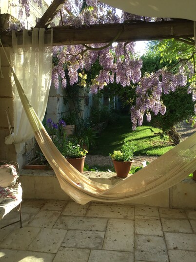 Gite in the Loir valley, comfort, calm and pleasure in a 15th-century manor house