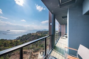 Suite monolocale Premium, non fumatori, vista mare (with open-air bath) | Vista balcone