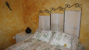 Unclassified image, 4 of 8, button - El Escondite del Miera - Hostel (San Roque de Riomiera)