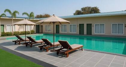 Status Club Resort