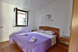 1 chambre, Wi-Fi gratuit, draps fournis