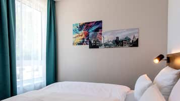 Premium bedding, in-room safe, desk, laptop workspace
