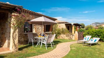 Apartment, 2 Bedrooms (Baia 18) | Terrace/patio