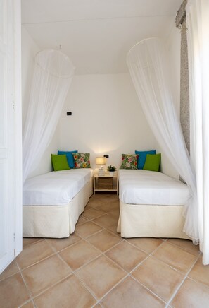 Villa, 4 Bedrooms | 4 bedrooms, individually decorated, individually furnished, free WiFi