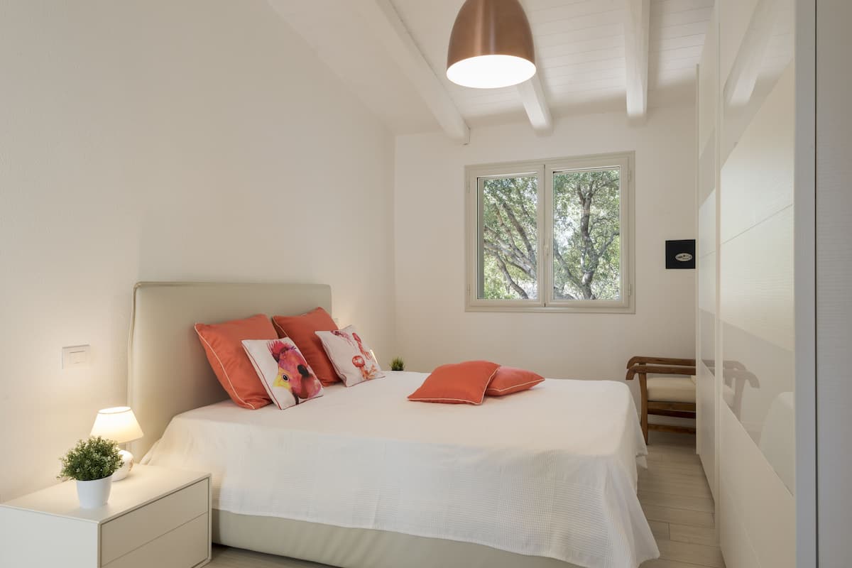 Villa, 3 Schlafzimmer (Villetta Cala Sassari) | 3 Schlafzimmer, individuell dekoriert, individuell eingerichtet