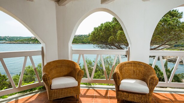 Exterior detail - Cala Sassari (Golfo Aranci)