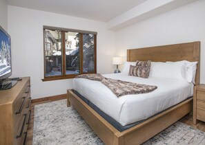 Apartment, 2 Schlafzimmer | 2 Schlafzimmer, Bügeleisen/Bügelbrett, kostenloses WLAN, Bettwäsche