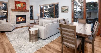 Aspenwood 102 2 Bedroom Condo by RedAwning