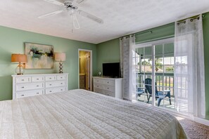 3 bedrooms, free WiFi - Fernandina Shores Condo with Private Balcony and Access to Pool by RedAwning (Fernandina Beach)