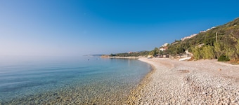 3 bedroom luxurious home in Miholascica