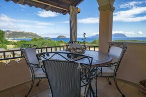 Apartment, 2 Bedrooms (F2) | Balcony view