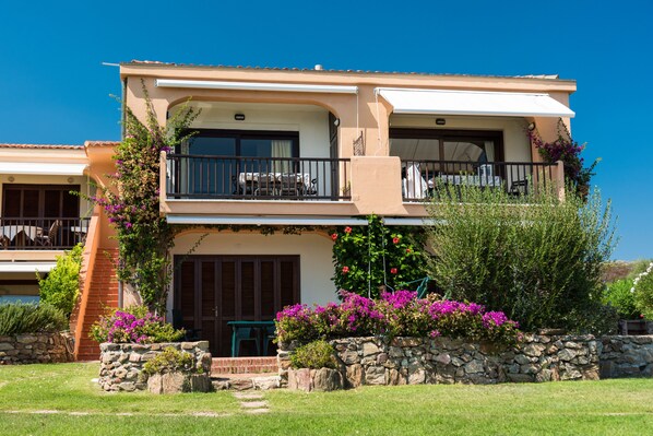 Exterior - Punta Bados (Golfo Aranci)