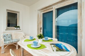Terrace/patio - Appartamenti S'abba e Sa Pedra (Golfo Aranci)