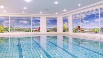 Indendørs pool