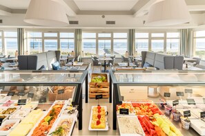 Daily buffet breakfast (EUR 18 per person)