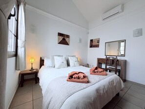 1 Schlafzimmer, Zimmersafe, Bügeleisen/Bügelbrett, kostenloses WLAN