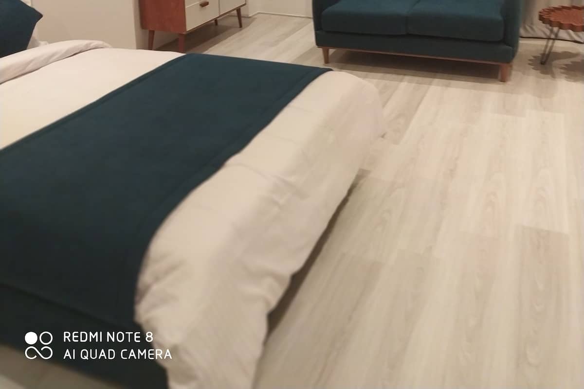 Perhesviitti | Ylelliset vuodevaatteet, untuvapeitot, pillowtop-patjalliset sängyt