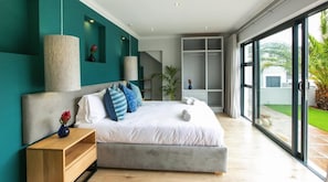 Zimmer, 1 King-Bett, Meerblick | Bettwäsche aus ägyptischer Baumwolle, hochwertige Bettwaren