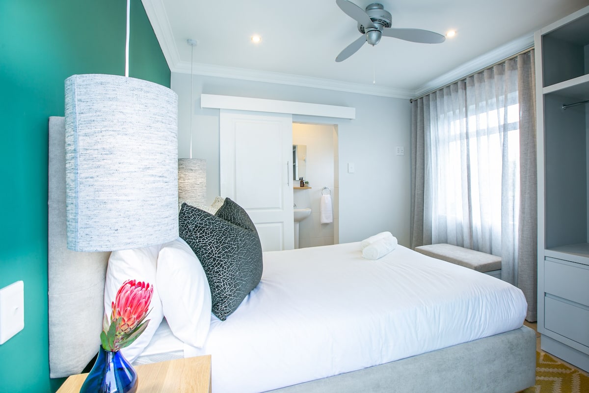 Kamer | Lakens van Egyptisch katoen, luxe beddengoed, Tempur Pedic-bedden