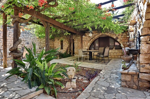 Terassi/patio
