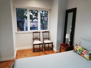 2 bedrooms