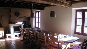 Petit déjeuner continental compris tous les jours