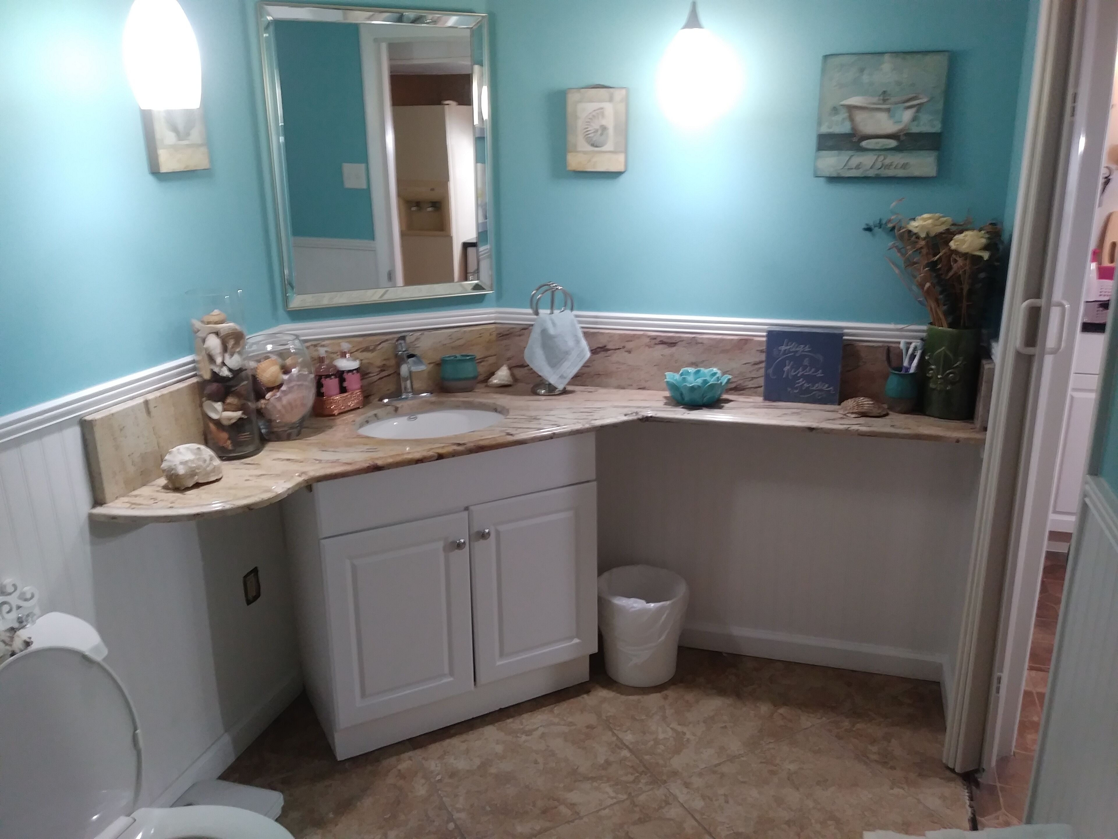 Hair dryer, towels, toilet paper