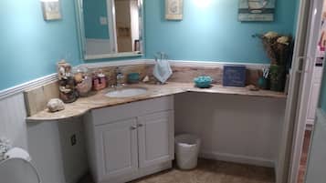 Hair dryer, towels, toilet paper