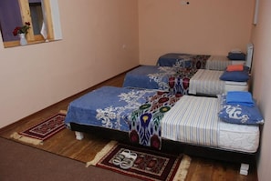 Desk, soundproofing, iron/ironing board, free WiFi