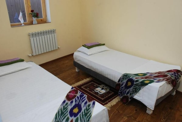 Desk, soundproofing, iron/ironing board, free WiFi