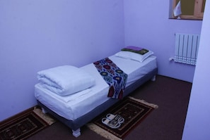 Desk, soundproofing, iron/ironing board, free WiFi