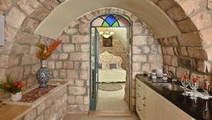 Studio Suite | Private kitchenette | Fridge, microwave, electric kettle - Azulat Even Hen (Rosh Pinna)