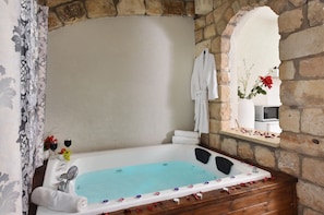 Studiosvit | Privat bubbelpool