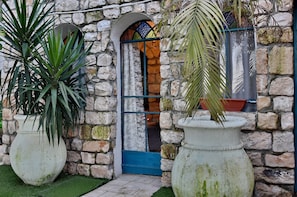 Property entrance - Azulat Even Hen (Rosh Pinna)