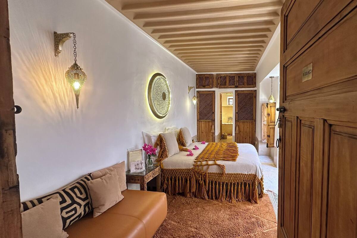 Suite, Private Bathroom, Pool View (Widad)