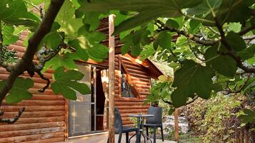 Cabin | Terrace/patio