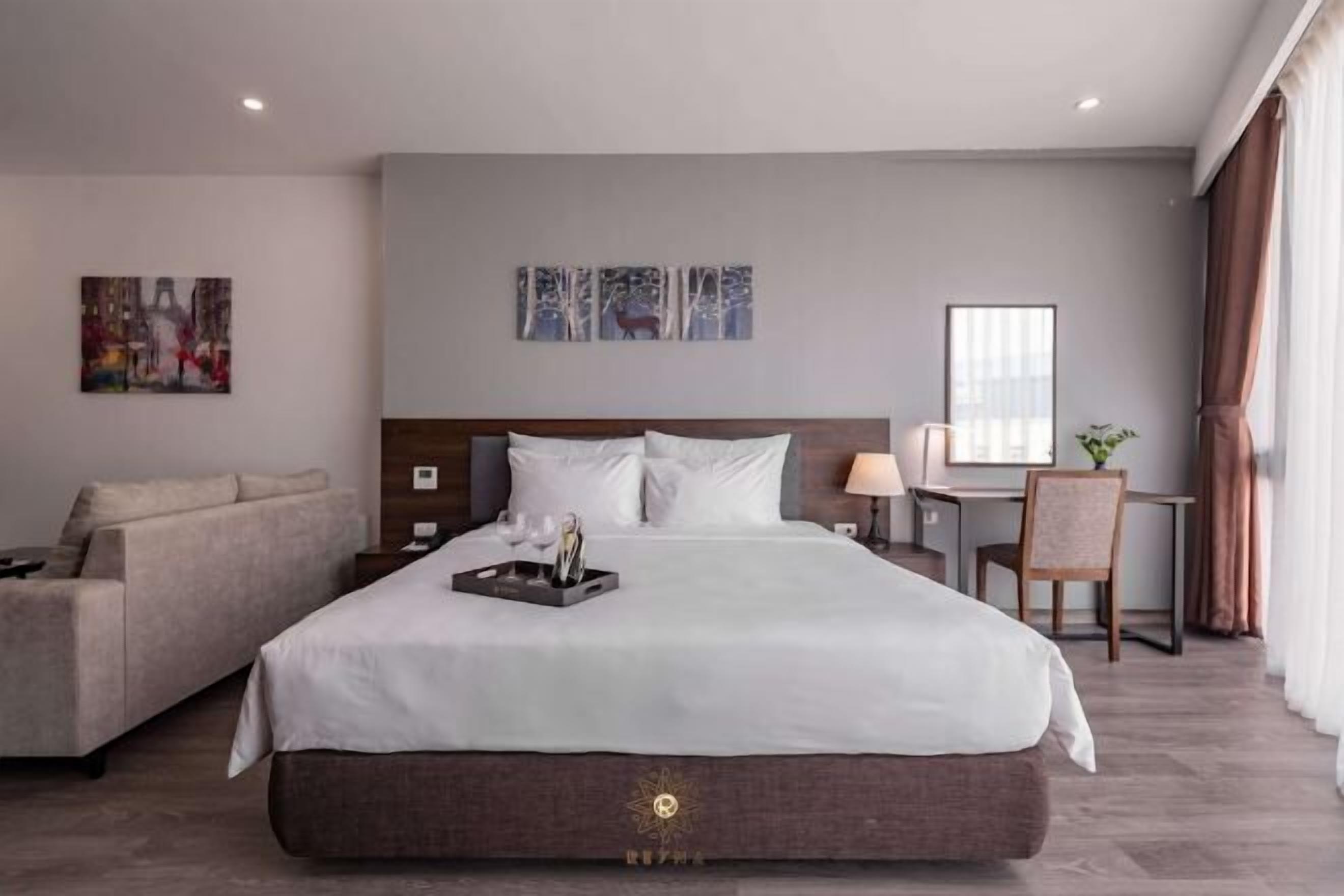 Literie de qualité supérieure, minibar, bureau, chambres insonorisées