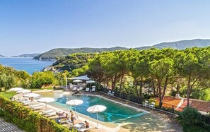 Seasonal outdoor pool - Hotel Valle Verde (Marciana)