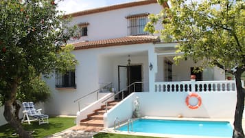 Piscina a l'aire lliure