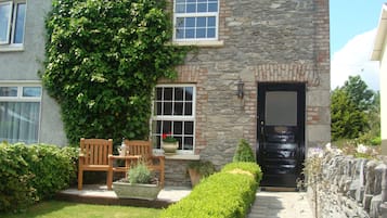 Standard House, 2 Bedrooms | Exterior