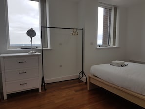 Metropolitan House 2106