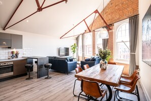 クラシック ダブルまたはツインルーム | リビングルーム | 薄型テレビ